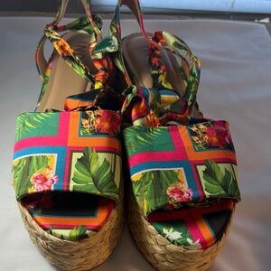 I.N.C. Tropical Print Wedge Sandals. Super cute pair of shoes!! Never worn.